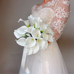 ウエディングブーケ 白 造花 カラー おしゃれ きれいめ ブライダルブーケ ブートニア 5枚目の画像
