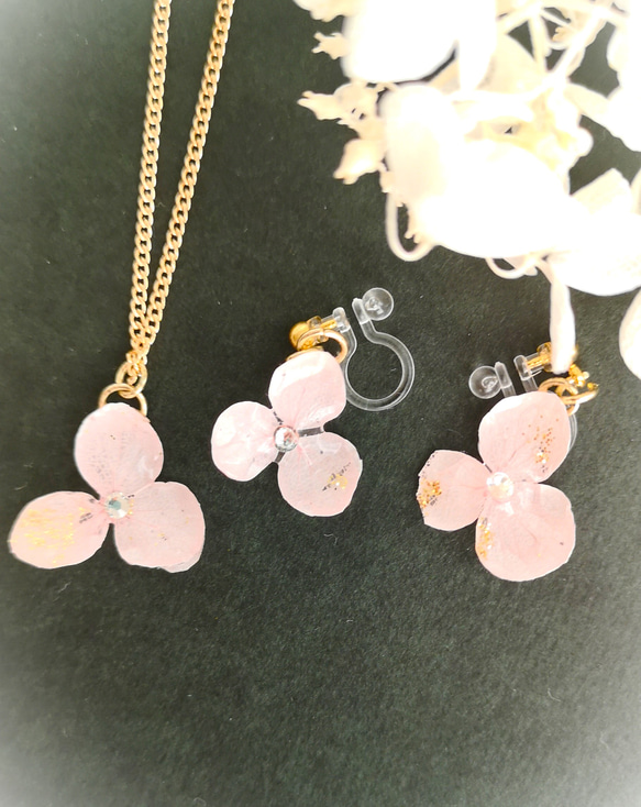 桜色の紫陽花 ～ *イヤリングとネックレスのセット* ～ 15枚目の画像
