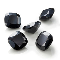 1粒売り 宝石質ブラックスピネルAAA ルース スクエアファセットカット