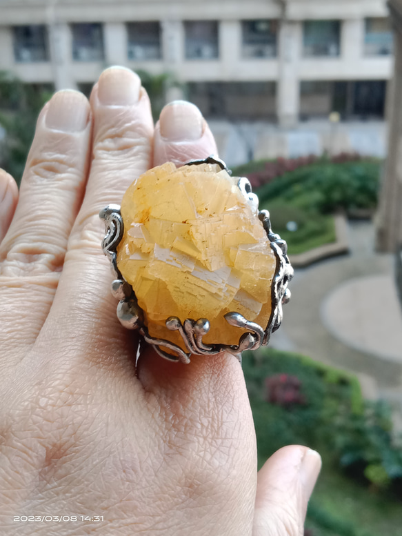 黃螢石原礦手工銀戒 純銀戒指~ 「黃龍」~ Fluorite Mineral Silver Ring 第12張的照片