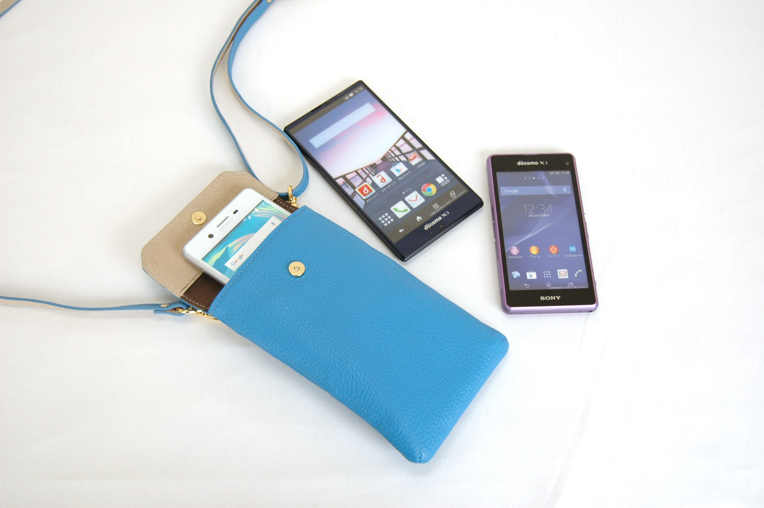 スマホケース 調整可能ショルダーベルト リール付きパスケース ストラップ付き 6色