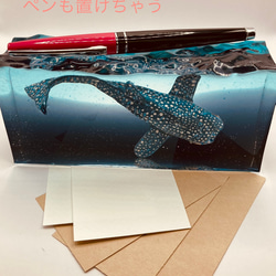 Whale shark's Paperweight ・ジンベイザメのペーパーウェイト 3枚目の画像