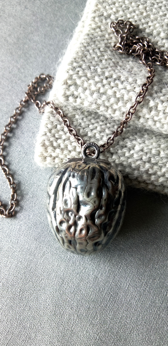 銀の胡桃 ☆スターリングシルバー 可愛らしいくるみの形 シンブル