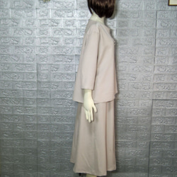 着物リメイクブラウススーツ「色無地正絹＝グレージュ」Ｌ寸11号スカート裏付き 3枚目の画像