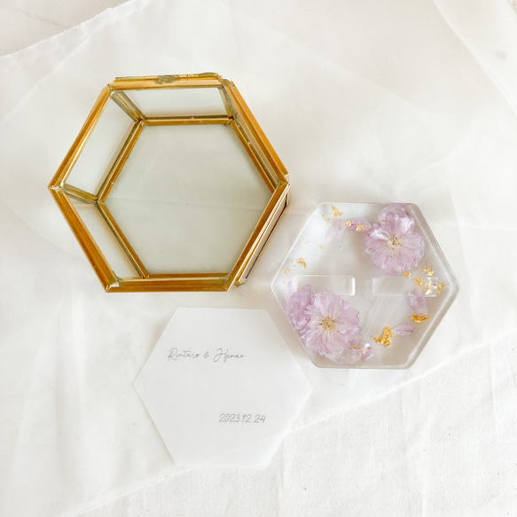 桜と金箔のレジンリングピロー×ゴールドガラスケース 10枚目の画像