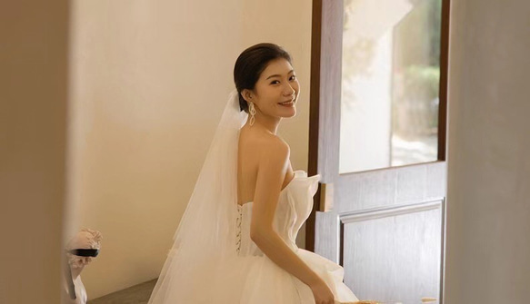 オフショルダードレス　チューブ　ウェディングドレス バスト ウエスト ヒップ