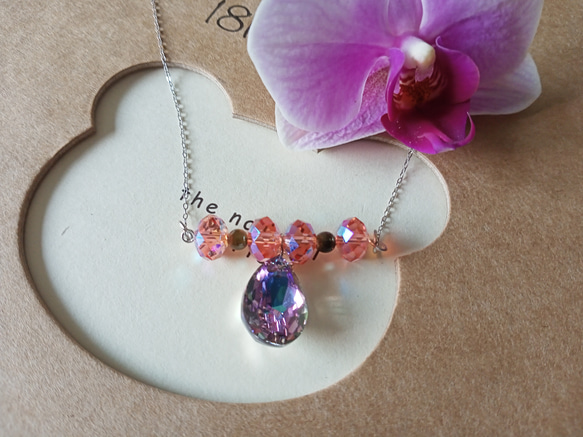 紫色透明幻彩及桃紅色的施華洛世奇水晶元素項鍊，925純銀鍊條 第7張的照片