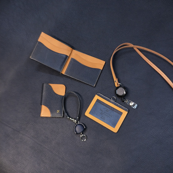 名入れ無料　シンプルキー飛行機チャーム付き　ネームタグ　アリゾナｋｅｙホルダー　お揃いで　新色　グレー追加 16枚目の画像