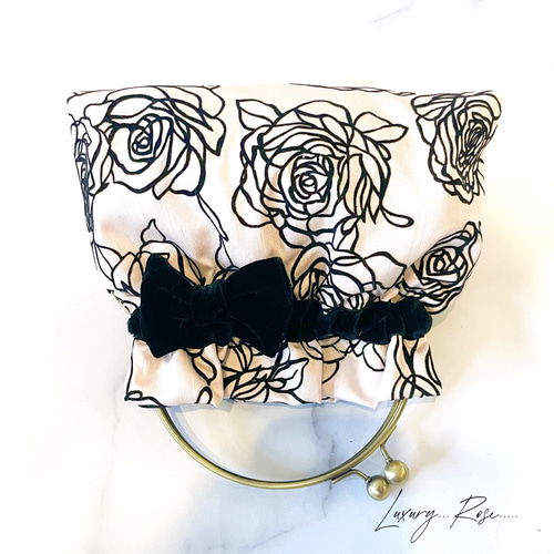 新作！！ ベルベットリボン♡フランス製高級フロッキー薔薇柄