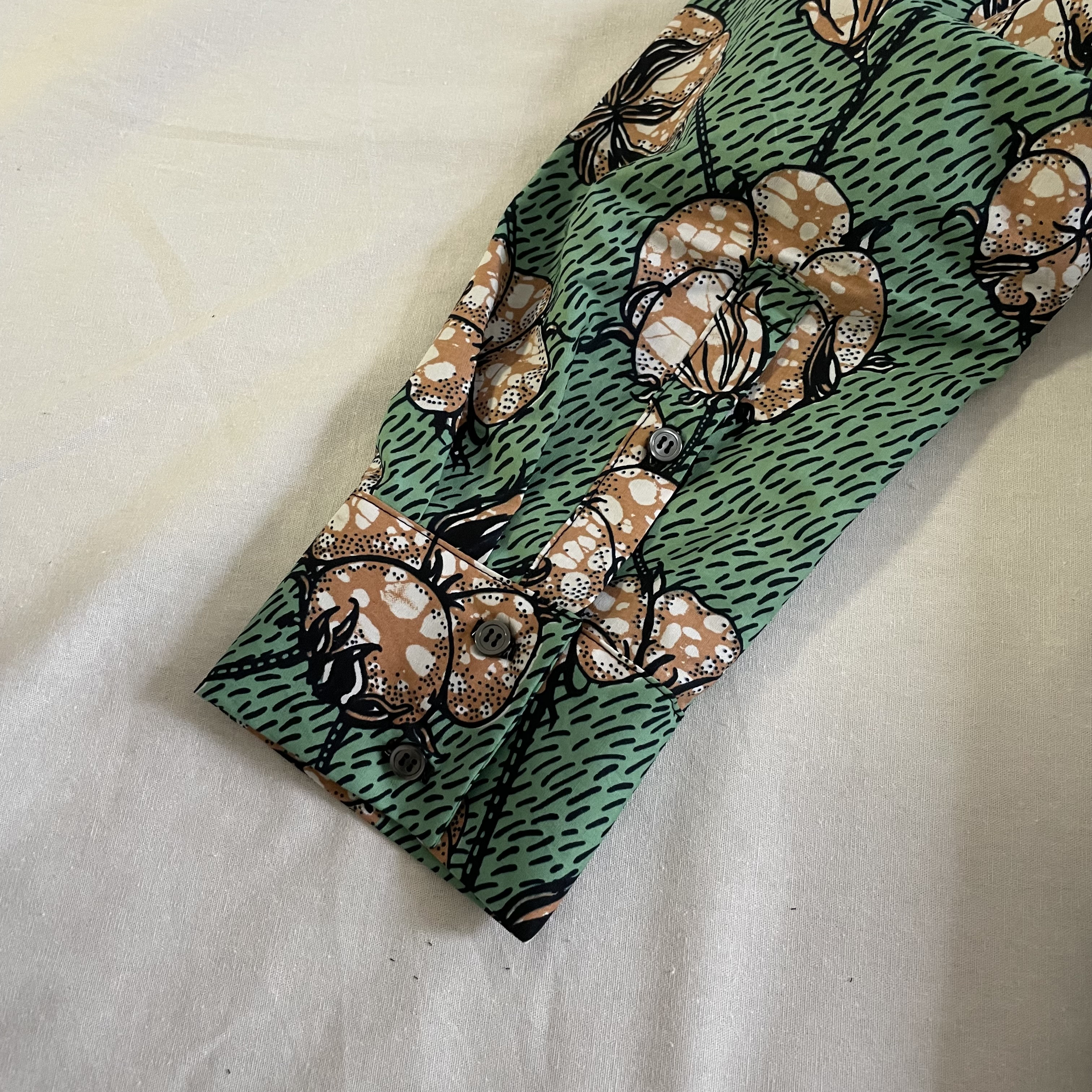 ビッグシャツ(綿花グリーン)