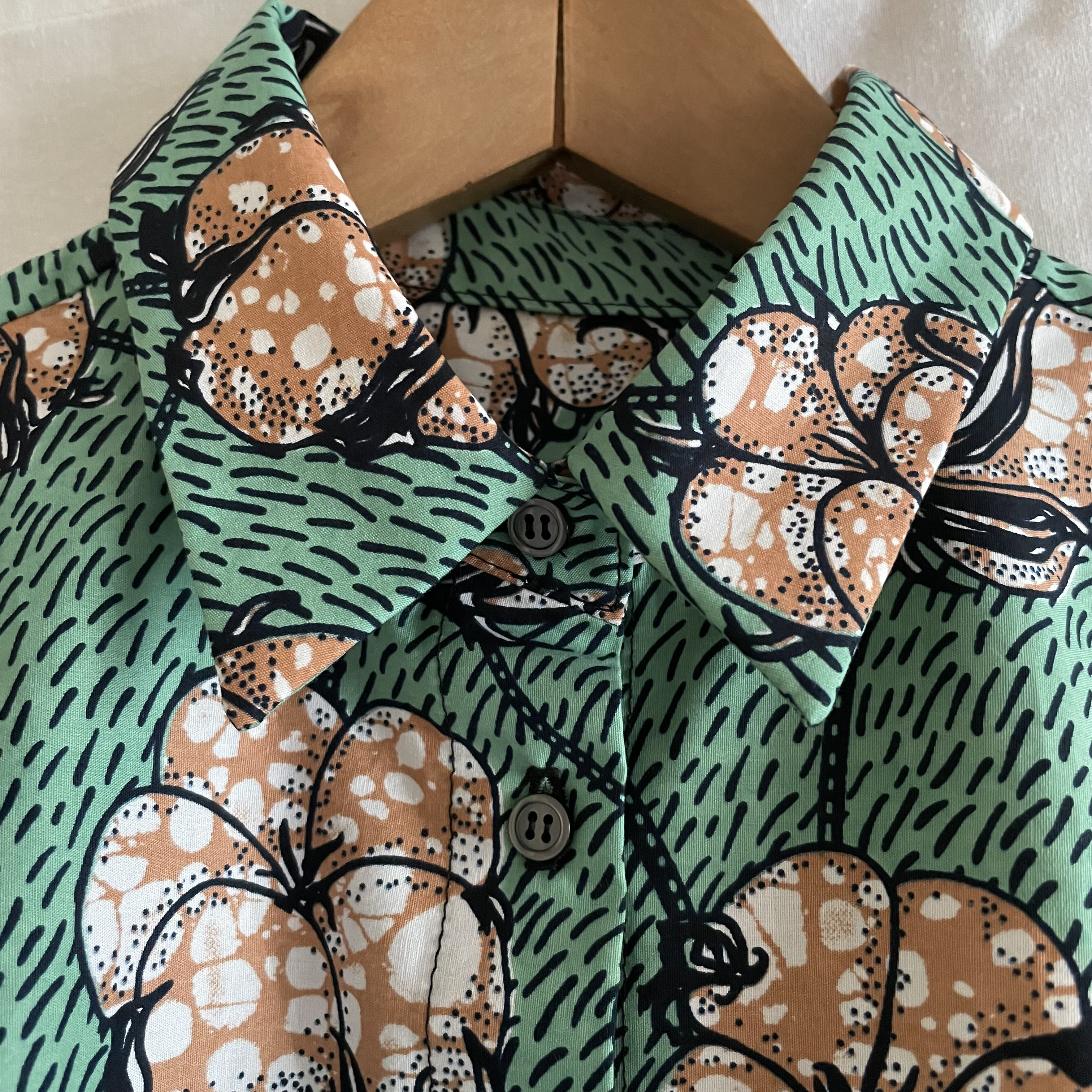 ビッグシャツ(綿花グリーン)