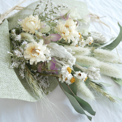 北海道富良野産 ホワイトラベンダースワッグ。ドライフラワースワッグ