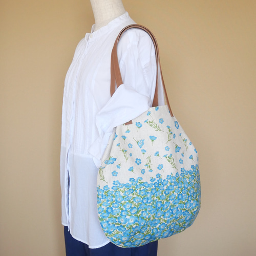 生地生産終了につき残りわずか】人気のネモフィラ柄の2WAYデザイン  