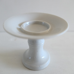 白磁の灯明皿・油皿 ( アンティーク雑貨)/ハンドメイド素材 8枚目の画像
