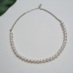 chain pearl necklace_銀鍊珍珠項鍊 混搭 白色珍珠 客製化 第4張的照片