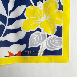マルチクロス（大判スカーフ）｜トロピカルフラワー［ 正方形サイズ・コットン100％ ］ 6枚目の画像