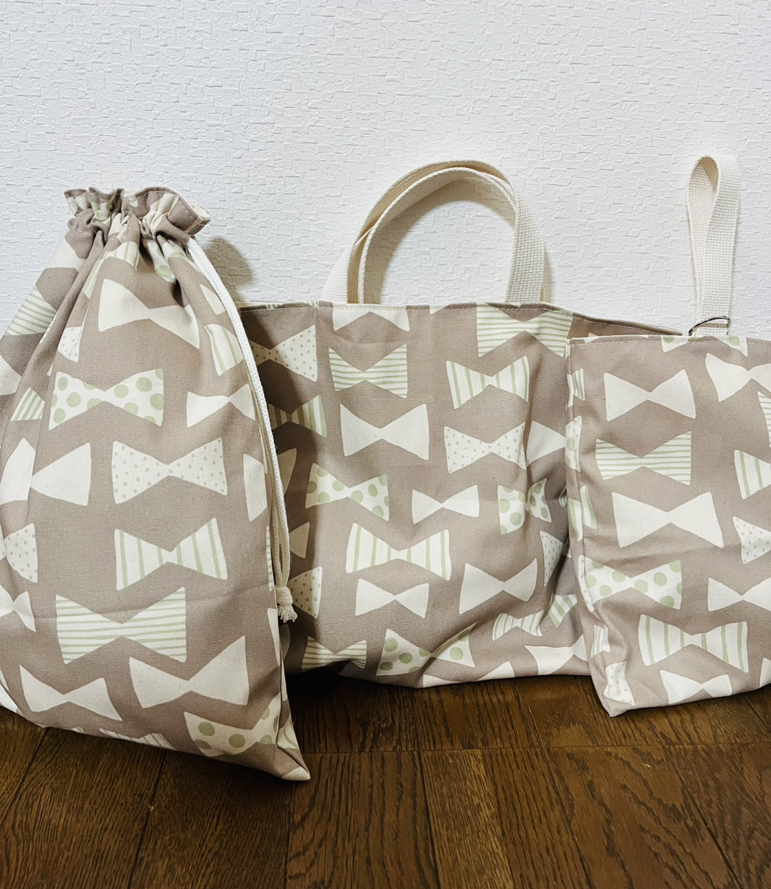 ★入園、入学★レッスンバッグ、お着替え袋、シューズ袋セット　B