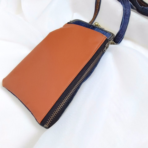 専用*No.24 デニムリメイク【お財布付 スマホショルダー・短財布】バッグ 専用*No.24 デニムリメイク【お財布付 スマホショルダー・短財布