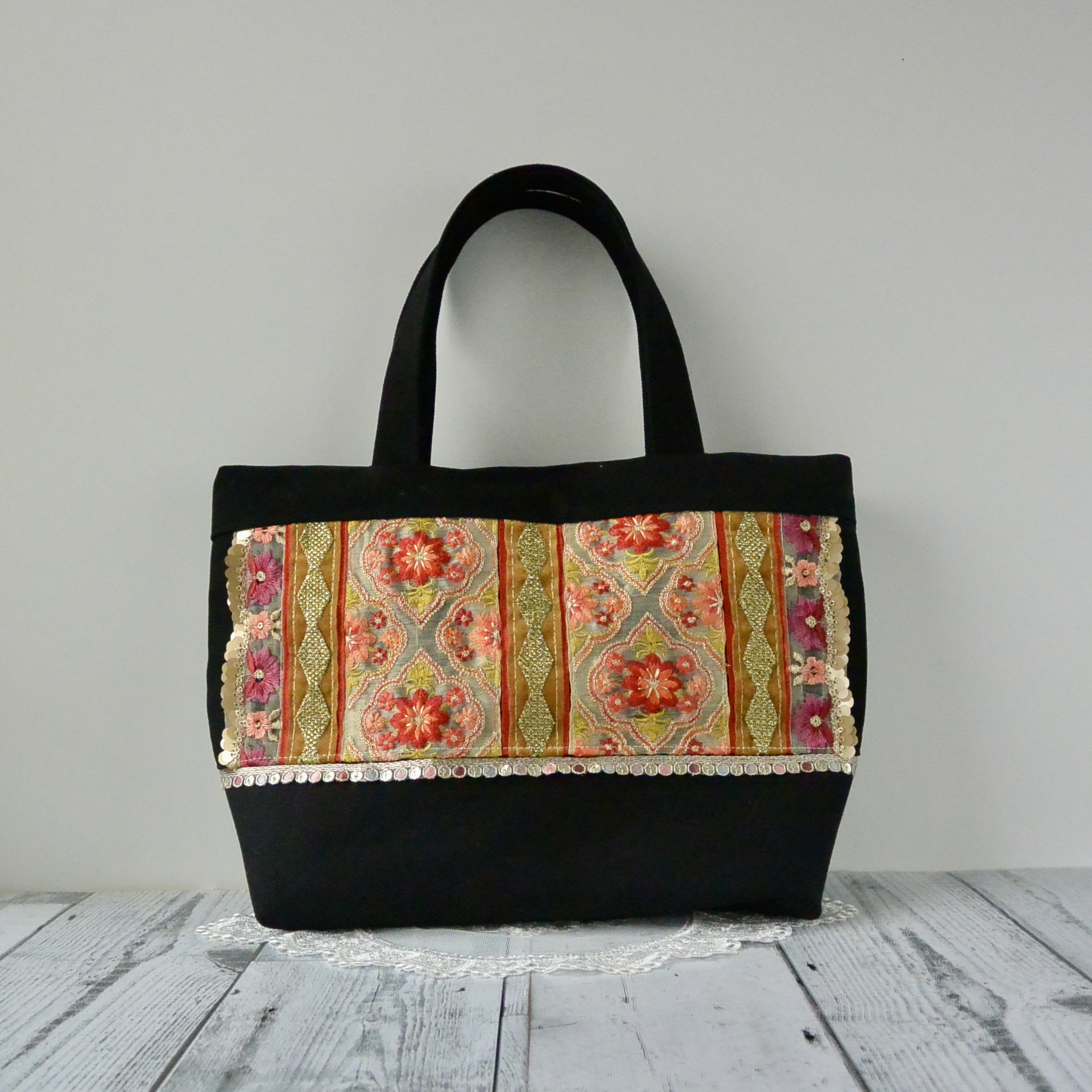 オレンジカラーインド刺繍リボン夏のトートバッグ【Mサイズ】