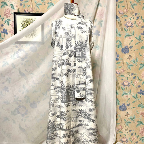 着物リメイクー白紬のワンピース 着物リメイク 白大島紬 ラグラン