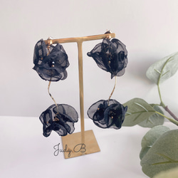 w095 night party ウェーブステック  シフォンフラワーブーケ　ブラック　ウェディング　結婚式　成人式 4枚目の画像