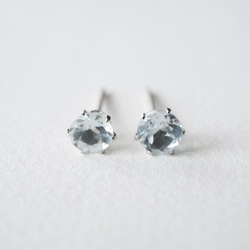 アクアマリン 一粒ピアス ４ｍｍ　3月誕生石　サージカルステンレス　金属アレルギー対応　天然石　つけっぱなし　小粒　 10枚目の画像