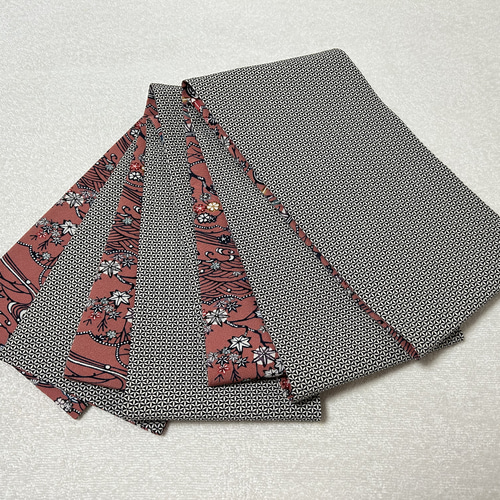 172号 半幅帯 正絹 リバーシブル 琉球紅型×江戸小紋 黒白 ☆新品