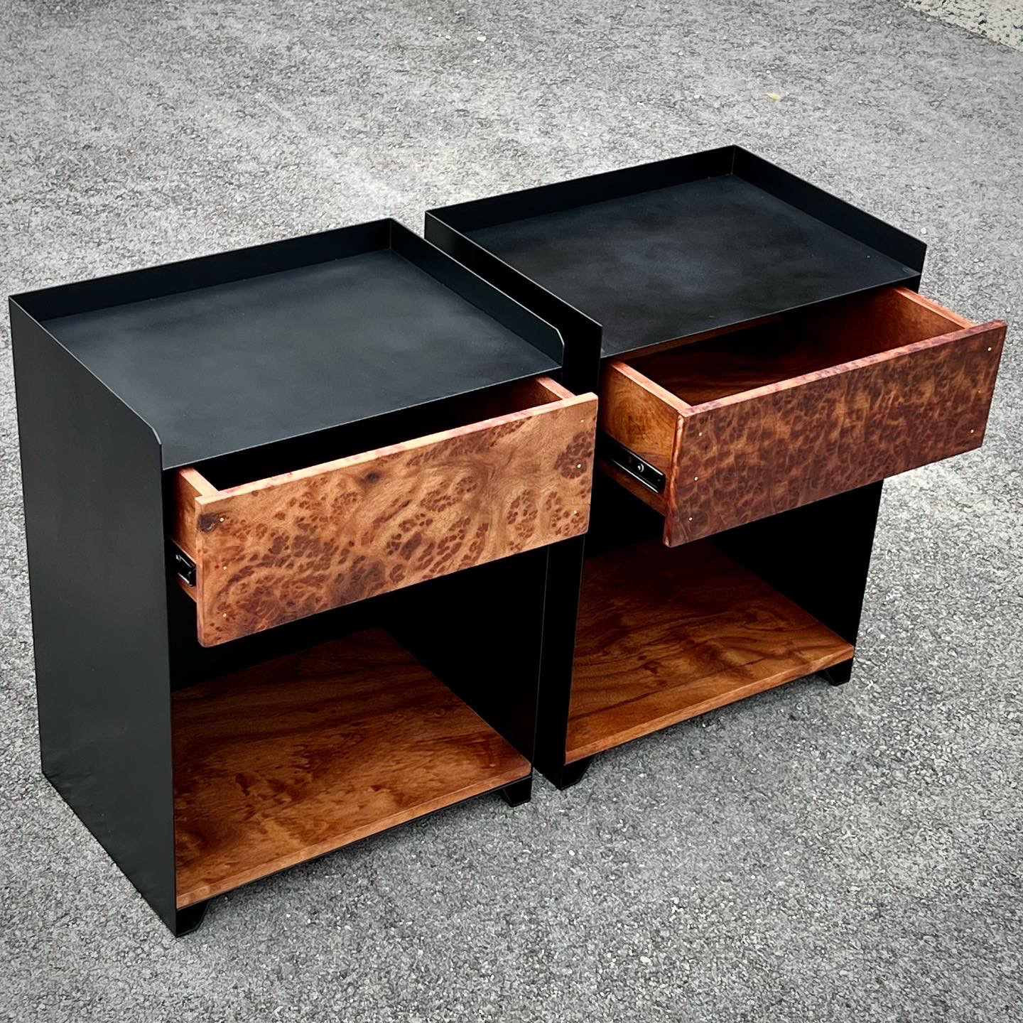 サイドテーブル　収納家具　コーヒーテーブル