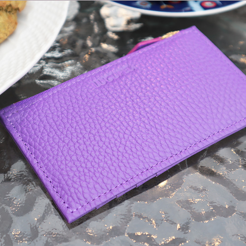 キャシュレスにおススメ”大人かわいい色味”のフラグメントケース