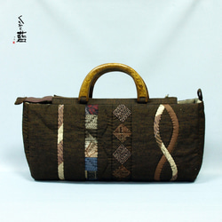 大島と紬の手さげバッグ　木製持ち手　ハンドバッグ　s2172 2枚目の画像