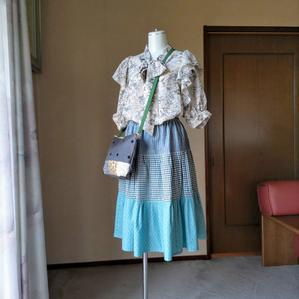 爽やかなブルー系　三段ティアードスカート 1枚目の画像