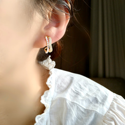 14kgp◆pearl&bijou w foop earrings パールとビジューの2連フープイヤリング　痛くない 7枚目の画像