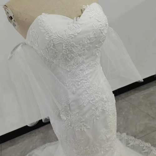 送料無料！ウエディングドレス マーメイドライン 3D立体レース