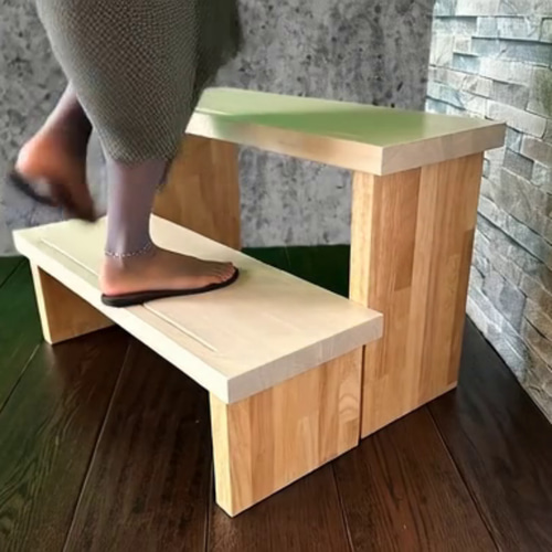 階段屋が作った踏み台 ペット階段にも使えるよ 花台にも使えるよ