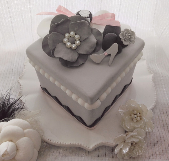 クレイケーキボックス レディーグレー その他インテリア雑貨 Fiori