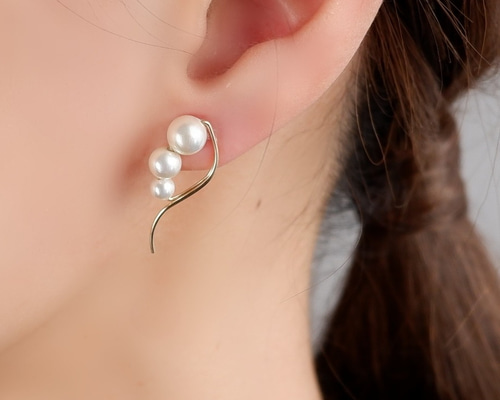 14Kgf パールのすずらんピアス/イヤリング -花束 夏の誕生石2024  