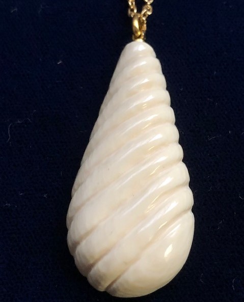 象牙　ペンダント 227