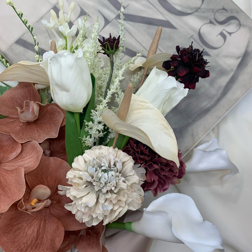 アーティシャルフラワー　韓国風ブーケ 結婚式ブーケ＆ブートニア 胡蝶蘭♡マリーゴールド♡カラー♡韓国風ウェディングブーケ