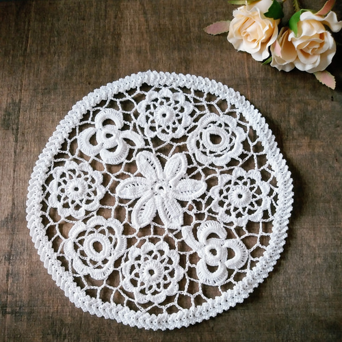 納得できる割引 アイリッシュクロッシェレース編みの円形ドイリー irish crochet その他