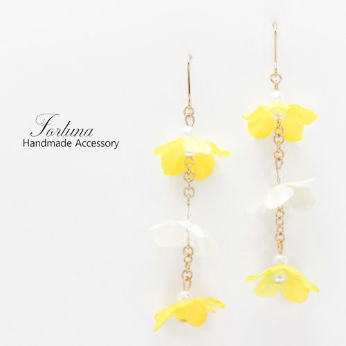 Yellow Flower(1022) ピアス/イヤリング/ノンホールピアス/樹脂ピアス 