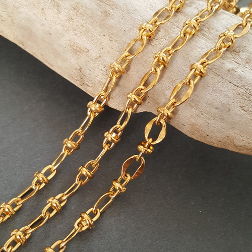 【完売】sheller ゴールドチェーンブークレ　セットアップ Super Anchor Fall Arrestor 5-Point Harness. Universal Size 6069