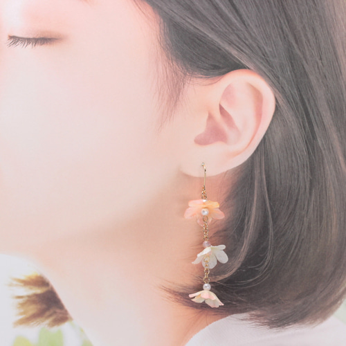 シフォンフラワーの2wayピアス/イヤリング ピアス（スタッド・一