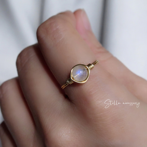 ラピスラズリとブルームーンストーンの14kgfワイヤージュエリー