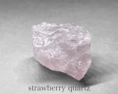 ローズクォーツ 原石 ローズクォーツ 原石 磨き 478g｜天然石 原石 通販のキラリ石