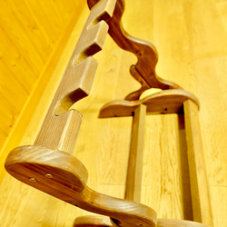 【限定１台】手作り木工　木製ウクレレスタンド（オイルステイン仕上げ） ３本掛け 11枚目の画像