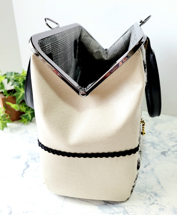 le coup de foudre シリーズ「薔薇と犬」 le coup de foudre