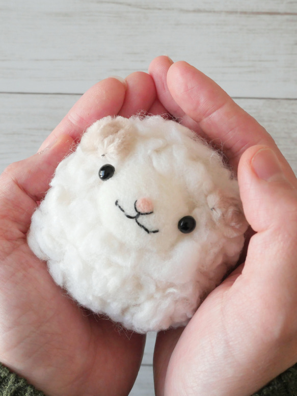 はじめてでも可愛く作れる！羊毛フェルト初心者さん向け動画付きひつじちゃんキット 6枚目の画像