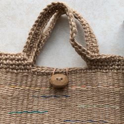 【一点物】手染め手織り麻ひもかごバッグ　編み上げてさげバッグ　生成り 2枚目の画像