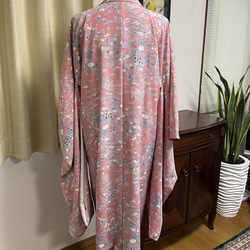 着物リメイク　振り袖羽織　春の花柄ピンク　（裏付き） 2枚目の画像