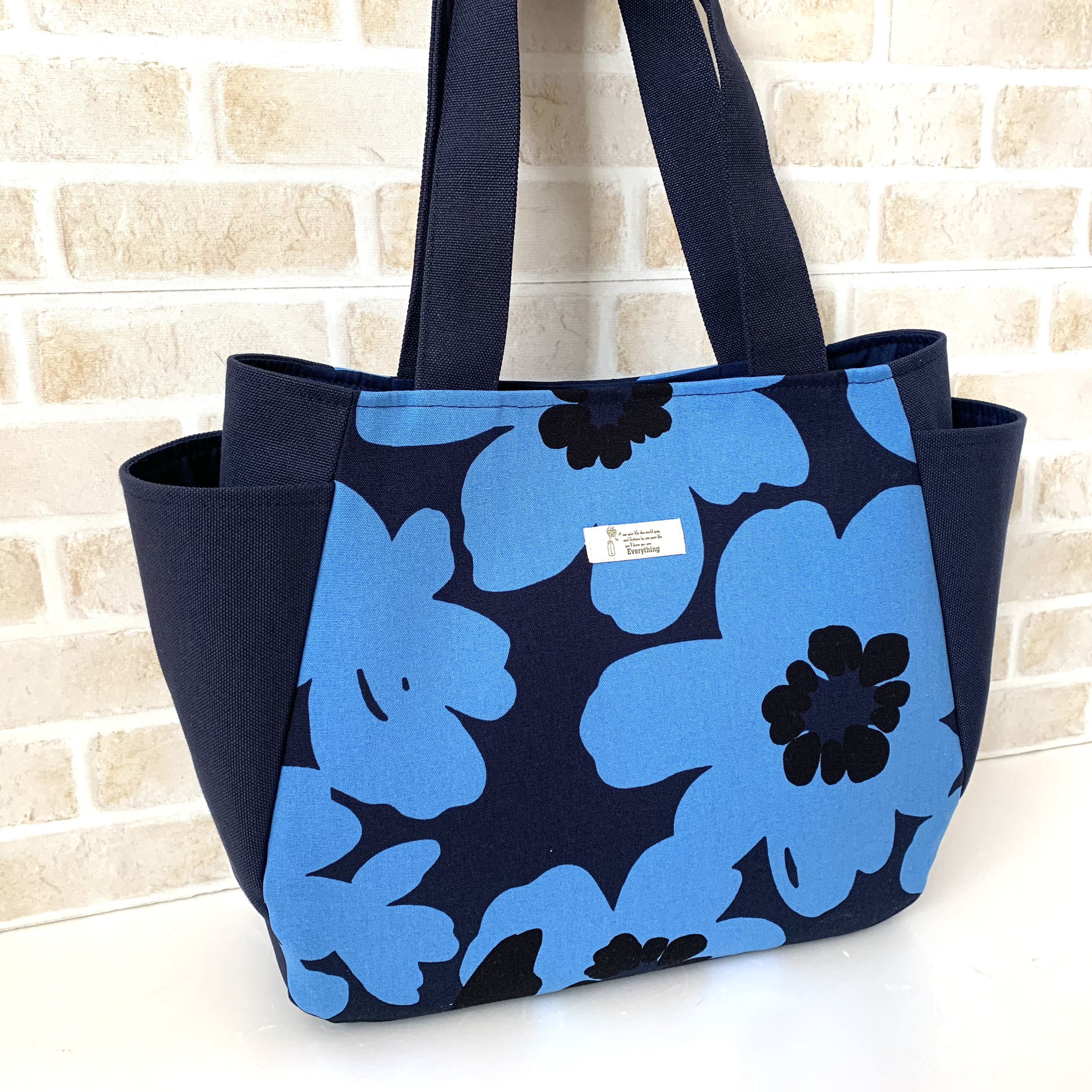 アントネットテッデ　花柄バゲットトートバッグ 収納袋付き ANTOTE